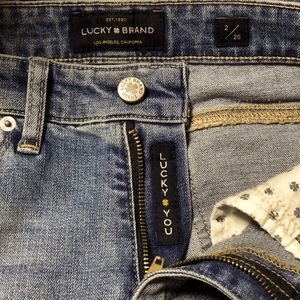 Lucky Brand Straight/Skinny Jeans